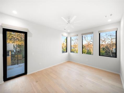 2107 Brackenridge Street Austin TX 78704