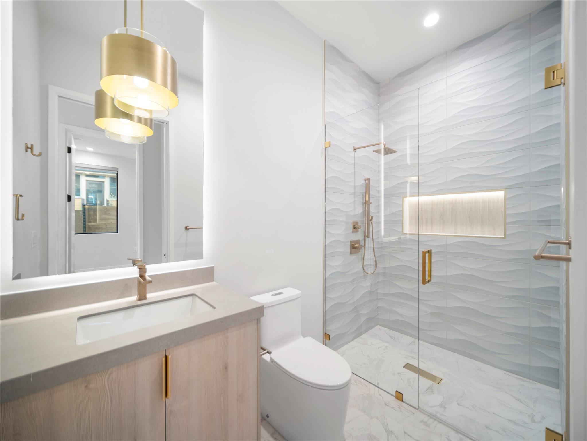 2107 Brackenridge Street Austin TX 78704