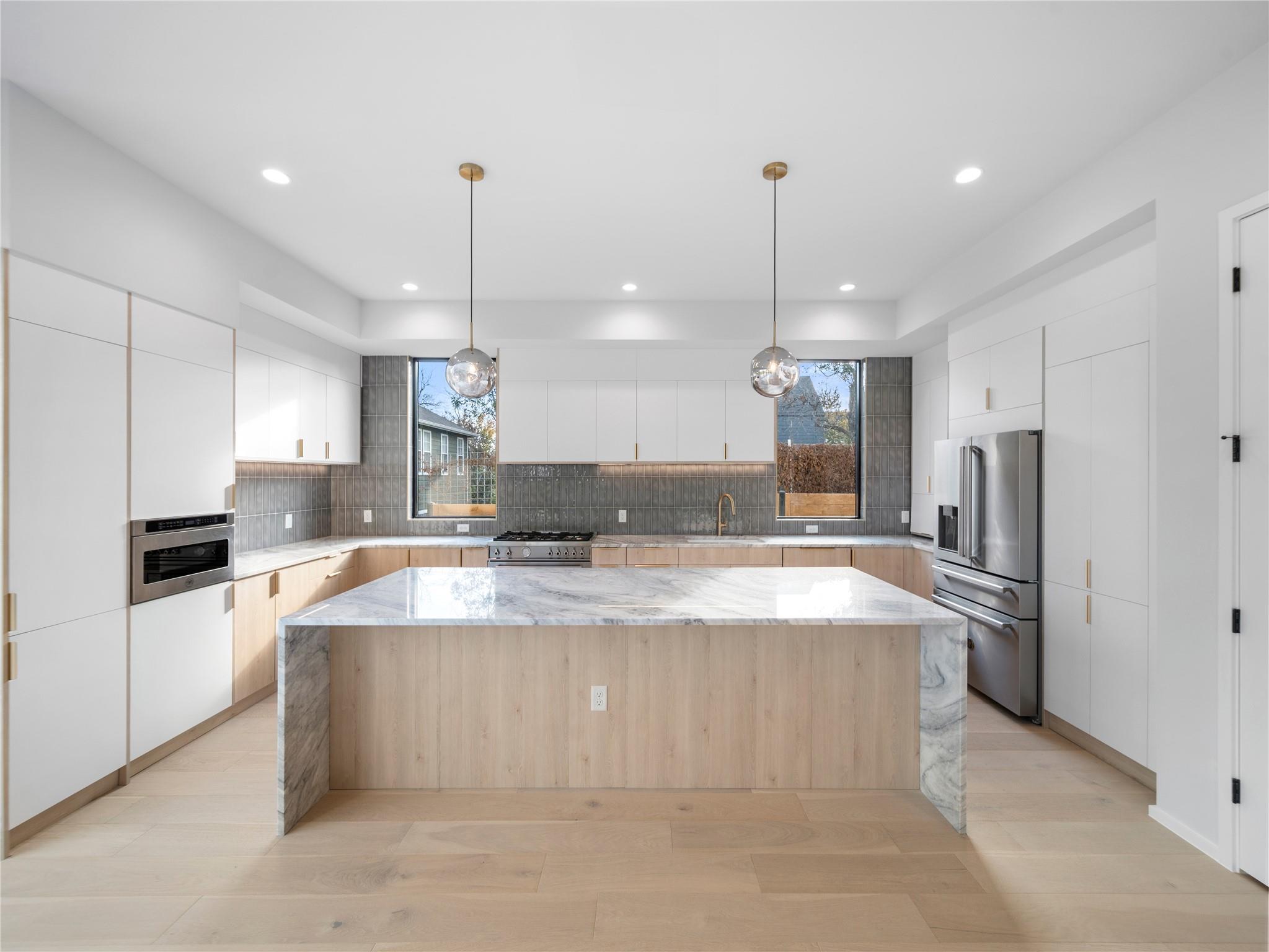 2107 Brackenridge Street Austin TX 78704