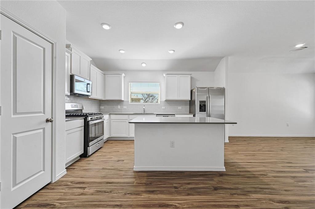 10725 Steinbeck Drive Austin TX 78747