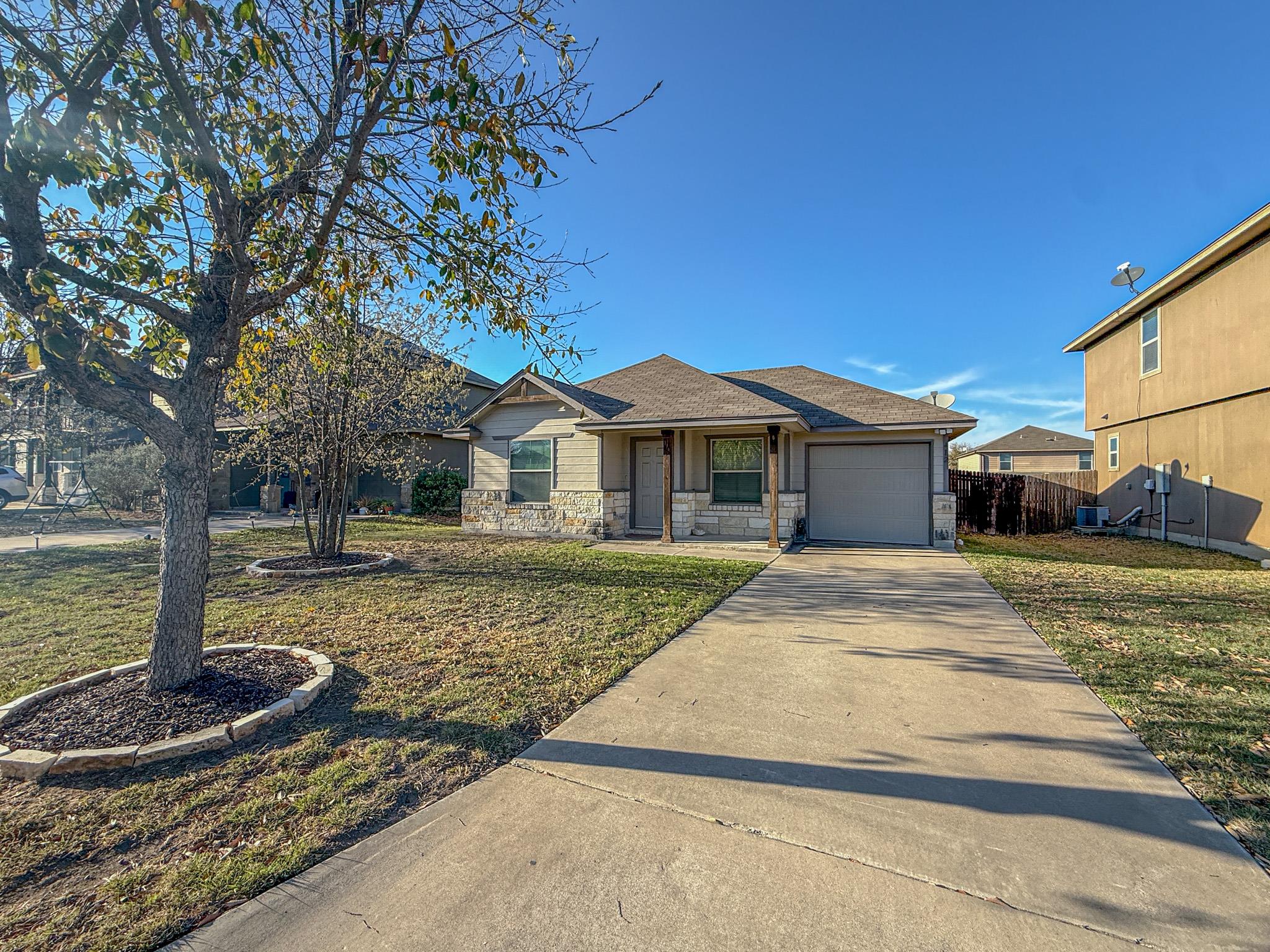 412 Azurite Drive Jarrell TX 76537
