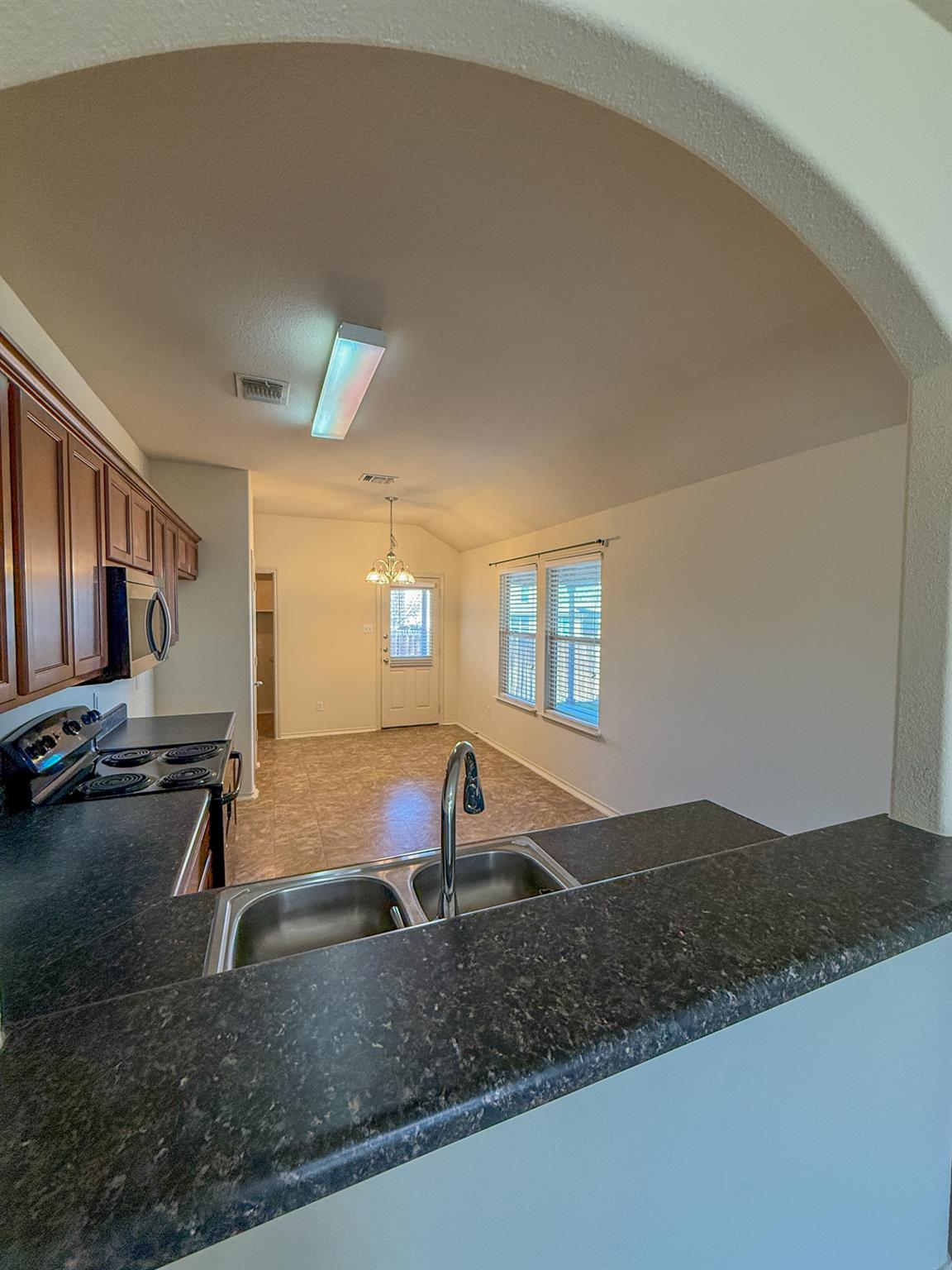 412 Azurite Drive Jarrell TX 76537