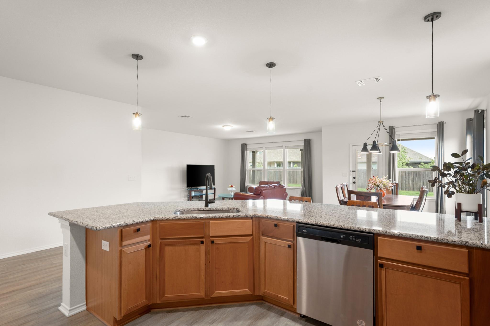 7404 Lowery Crossing Austin TX 78744