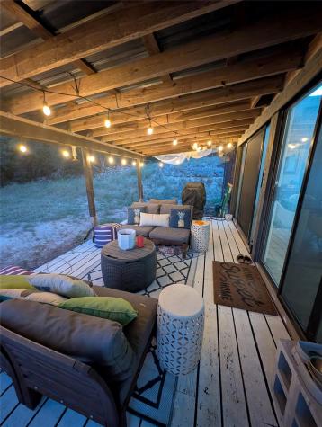 306 Deer Creek Circle Dripping Springs TX 78620