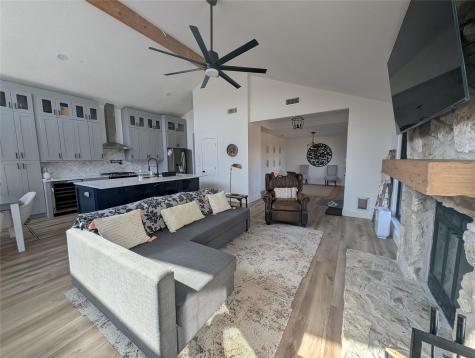 306 Deer Creek Circle Dripping Springs TX 78620