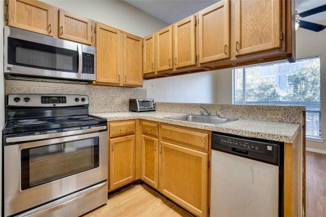 2210 Pearl Street Austin TX 78705