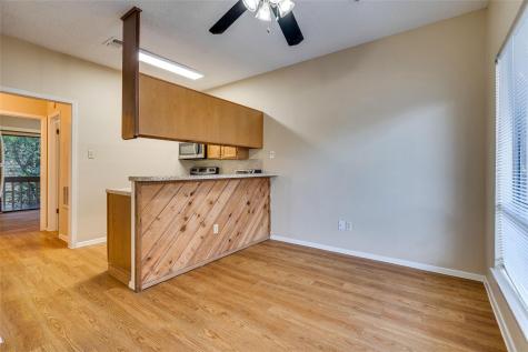 2210 Pearl Street Austin TX 78705