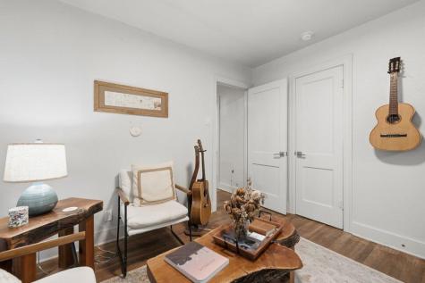 5206 Duval Street Austin TX 78751