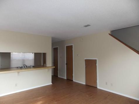 8104 Dunn Street Austin TX 78745