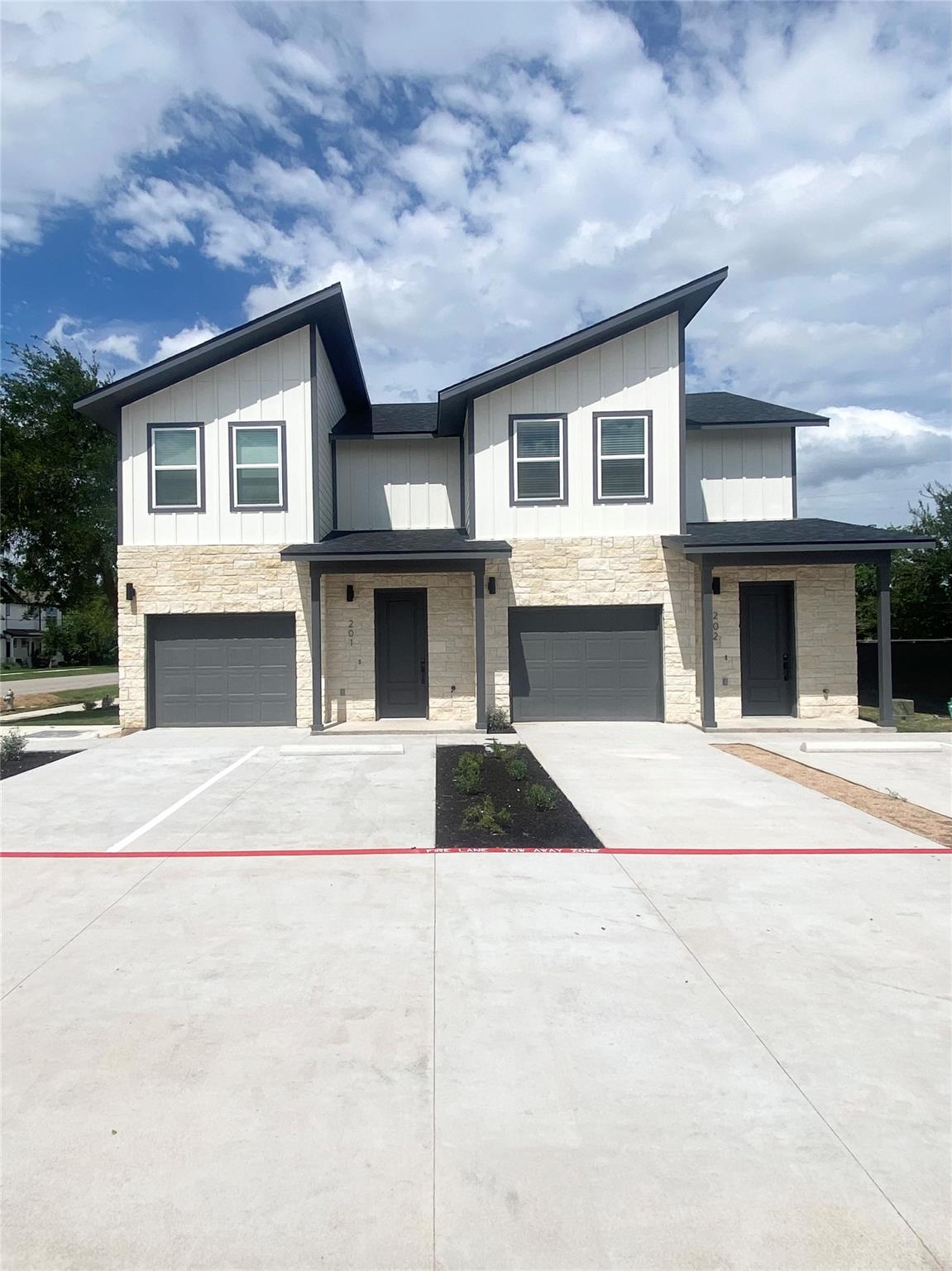 700 Horseshoe Drive Leander TX 78641