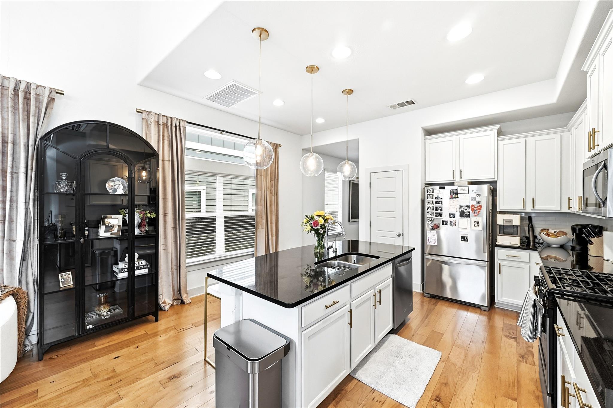 2306 Capulet Street Austin TX 78741