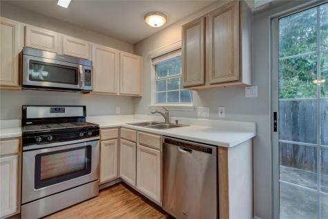 202 S College Street Georgetown TX 78626