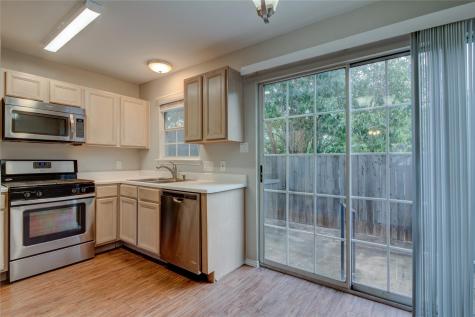 202 S College Street Georgetown TX 78626