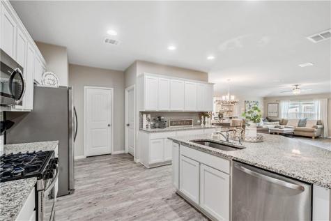 409 Lewisville Lane Leander TX 78641