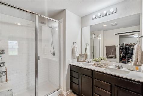 409 Lewisville Lane Leander TX 78641