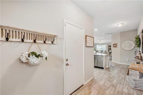 409 Lewisville Lane Leander TX 78641