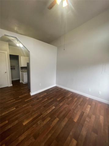 1108 W Mccarty Lane San Marcos TX 78666