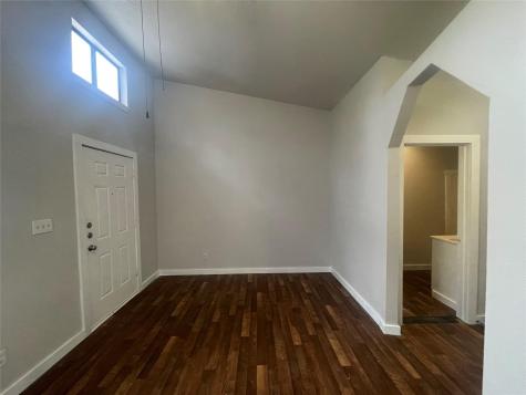 1108 W Mccarty Lane San Marcos TX 78666
