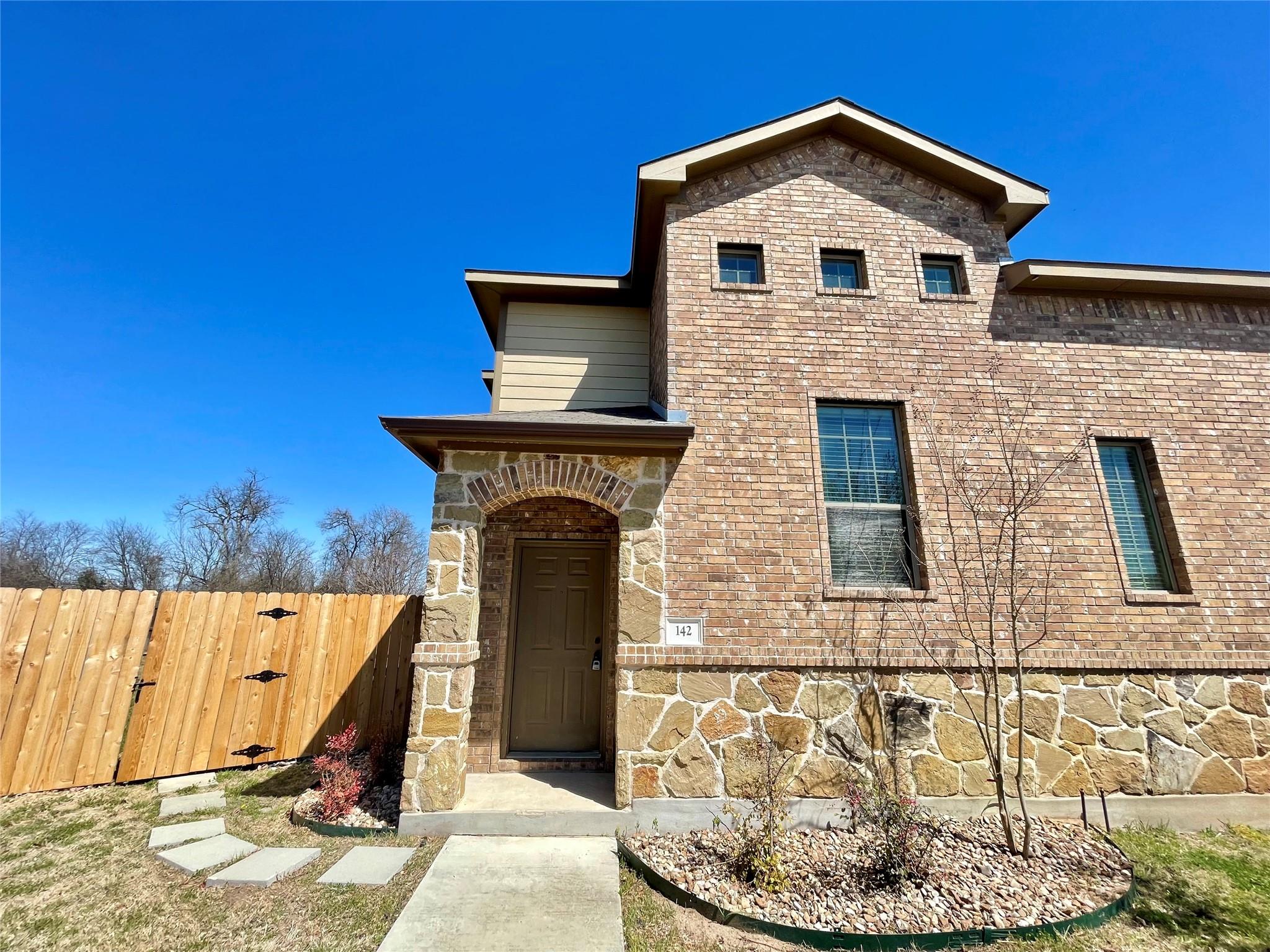 142 Sierra Rose Loop Georgetown TX 78626