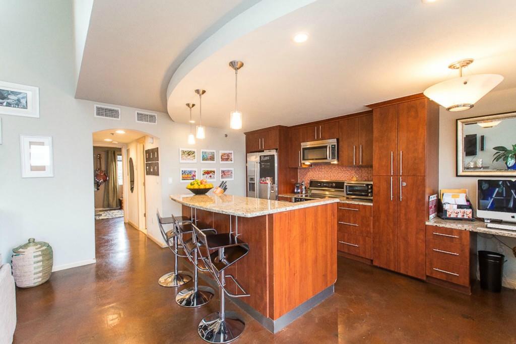 41 Waller Street Austin TX 78702