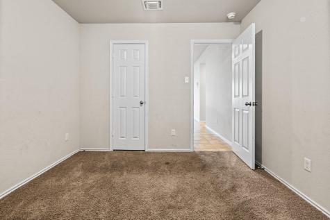 5809 Harriet Tubman Avenue Killeen TX 76543