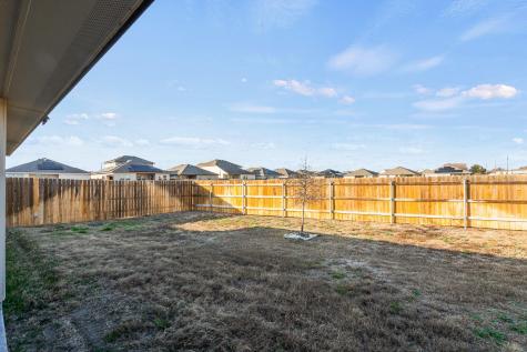 5809 Harriet Tubman Avenue Killeen TX 76543