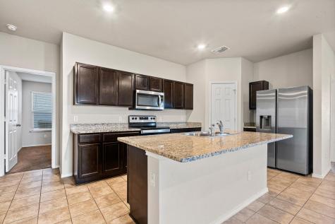 5809 Harriet Tubman Avenue Killeen TX 76543