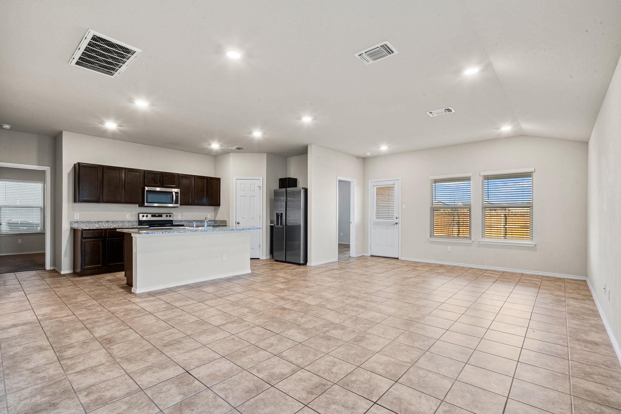 5809 Harriet Tubman Avenue Killeen TX 76543