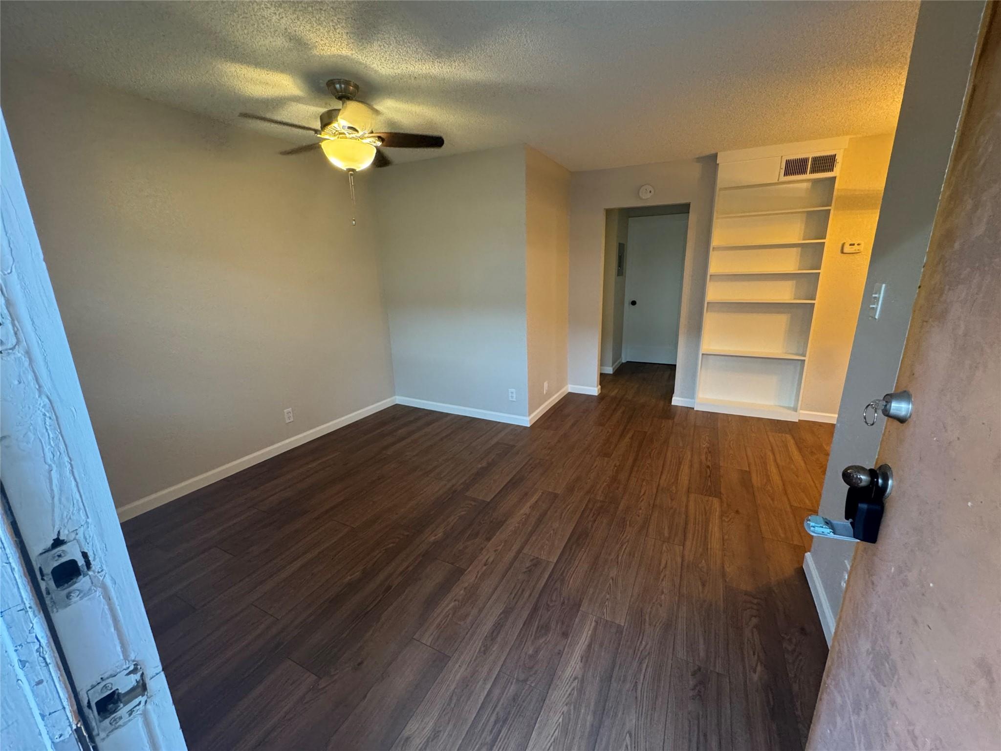 2401 Manor Road Austin TX 78722