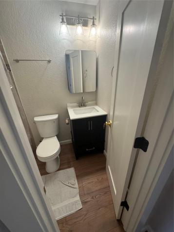 2401 Manor Road Austin TX 78722