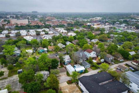 713 W 35th Street Austin TX 78705