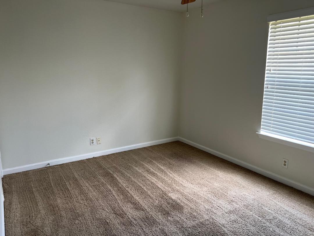 1009 Whispering Drive Round Rock TX 78664