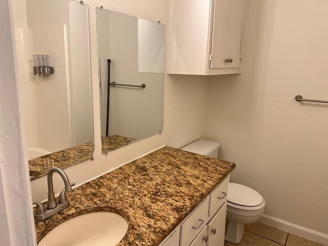 1009 Whispering Drive Round Rock TX 78664