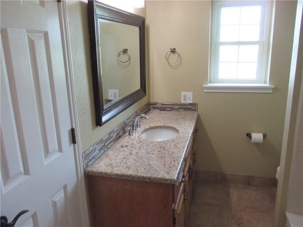215 Monkey Road Elgin TX 78621
