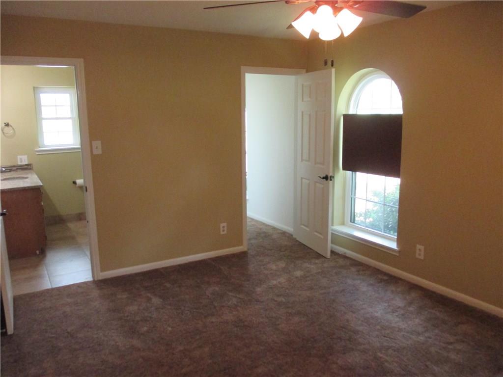 215 Monkey Road Elgin TX 78621