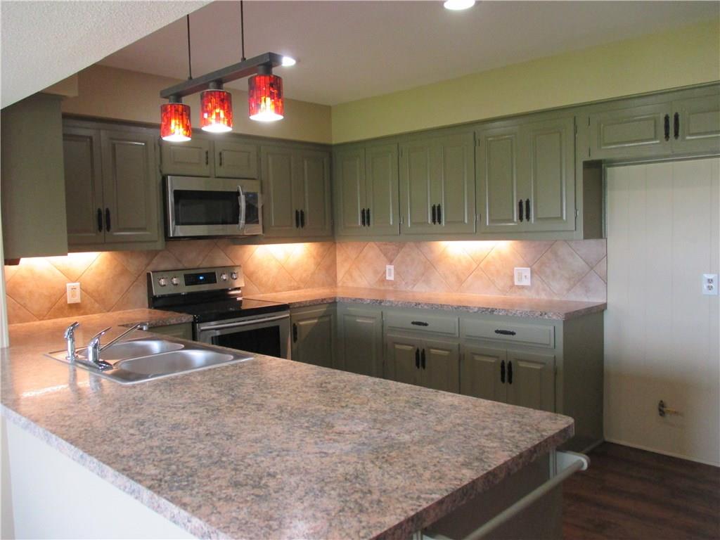 215 Monkey Road Elgin TX 78621
