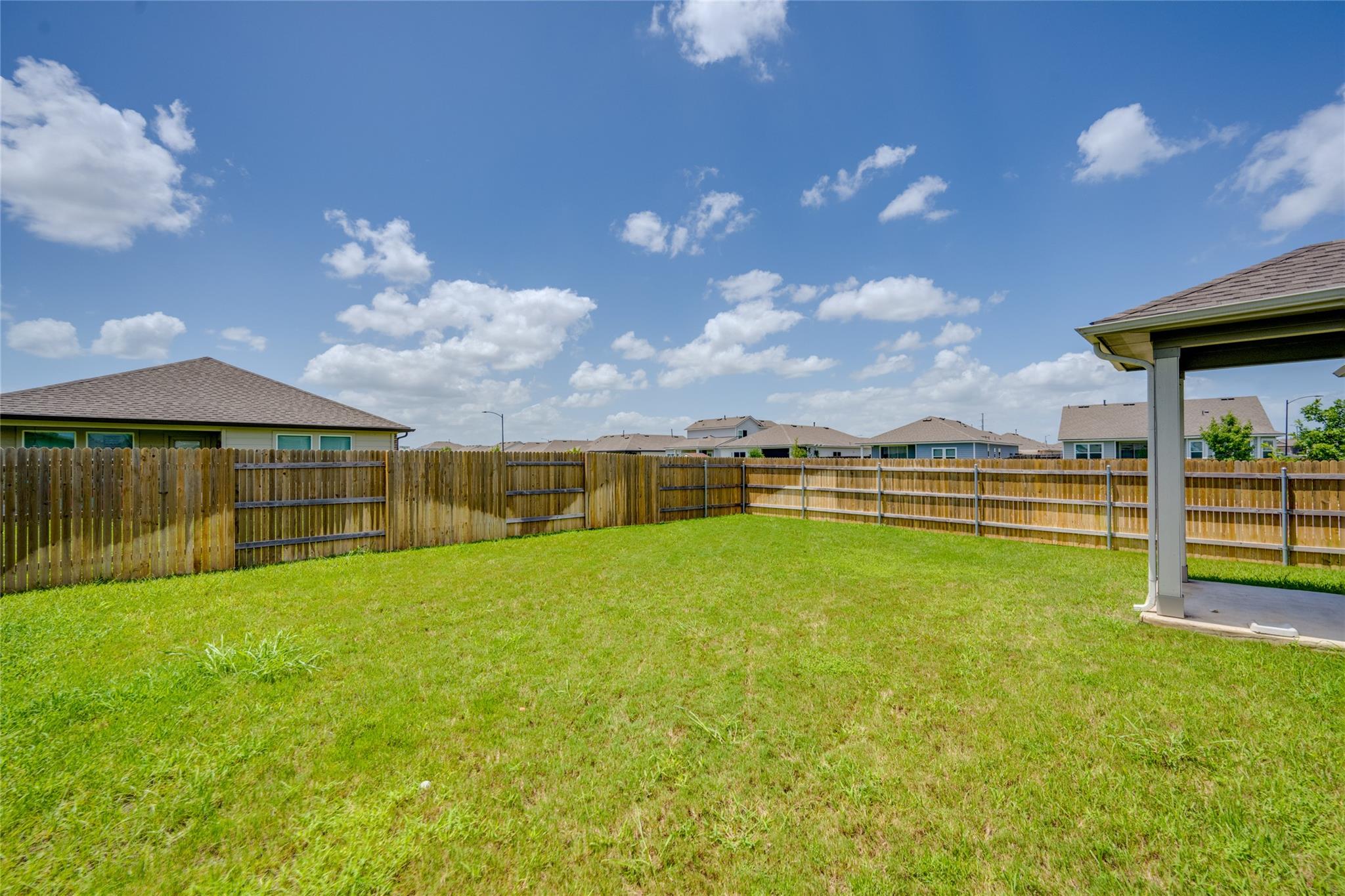 102 Rainmaker Cove Bastrop TX 78602
