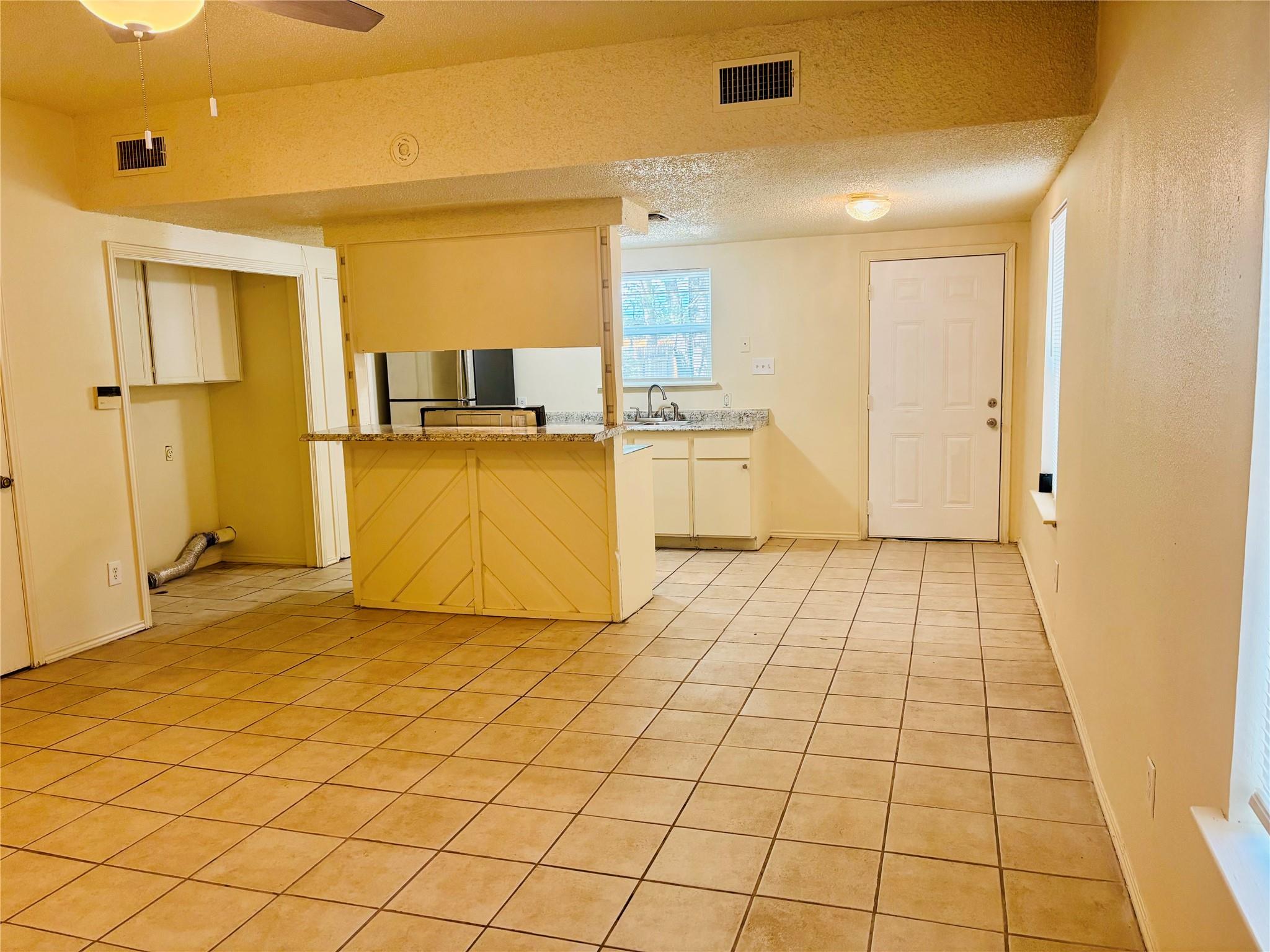 1206 Tartan Lane Austin TX 78753