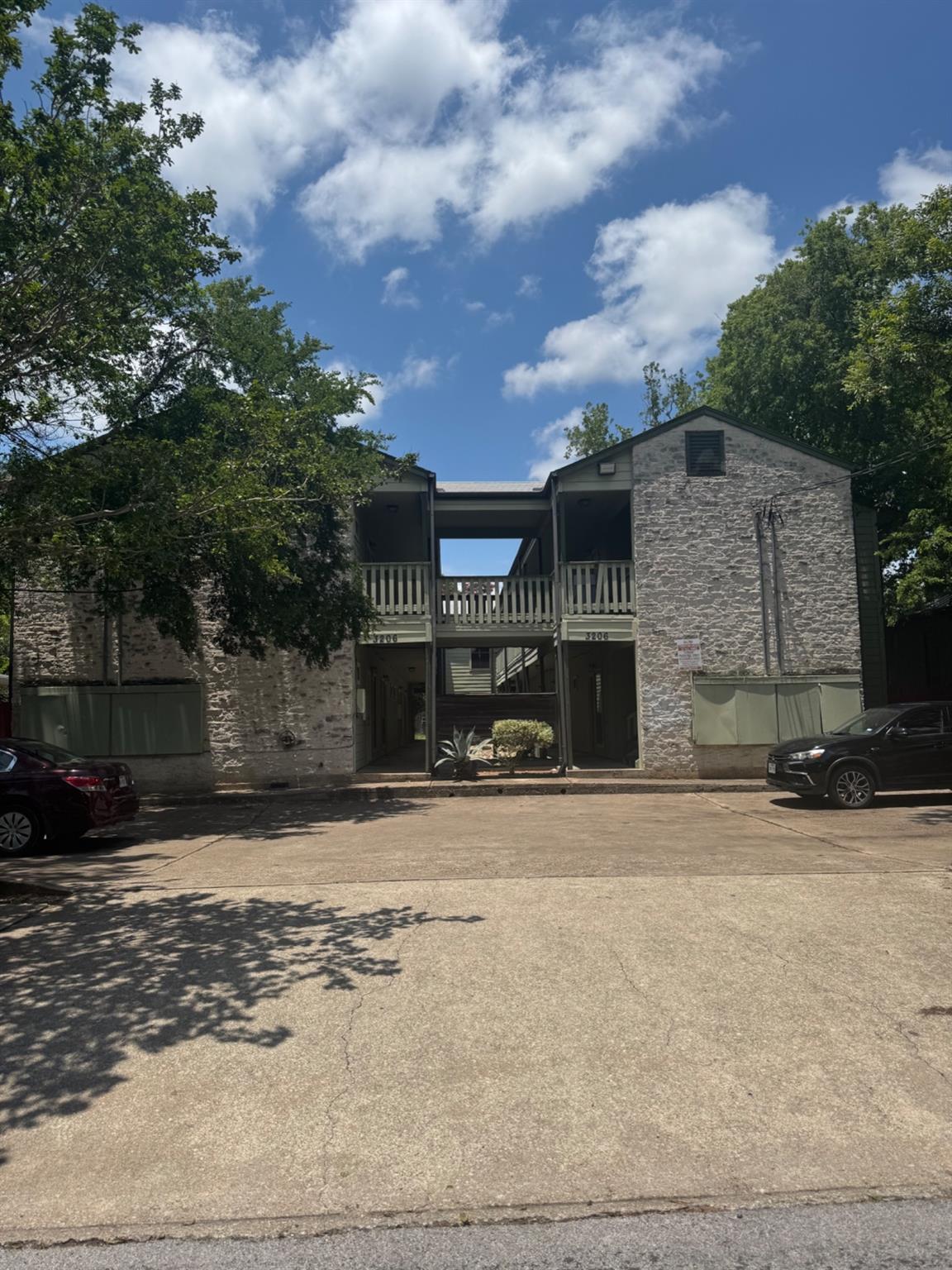 3206 King Street Austin TX 78705