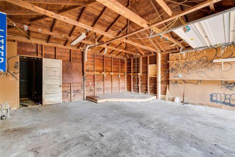 1011 E 49th Street Austin TX 78751