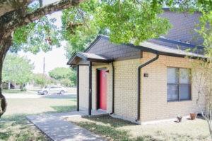 1320 Wilson Street Lockhart TX 78644