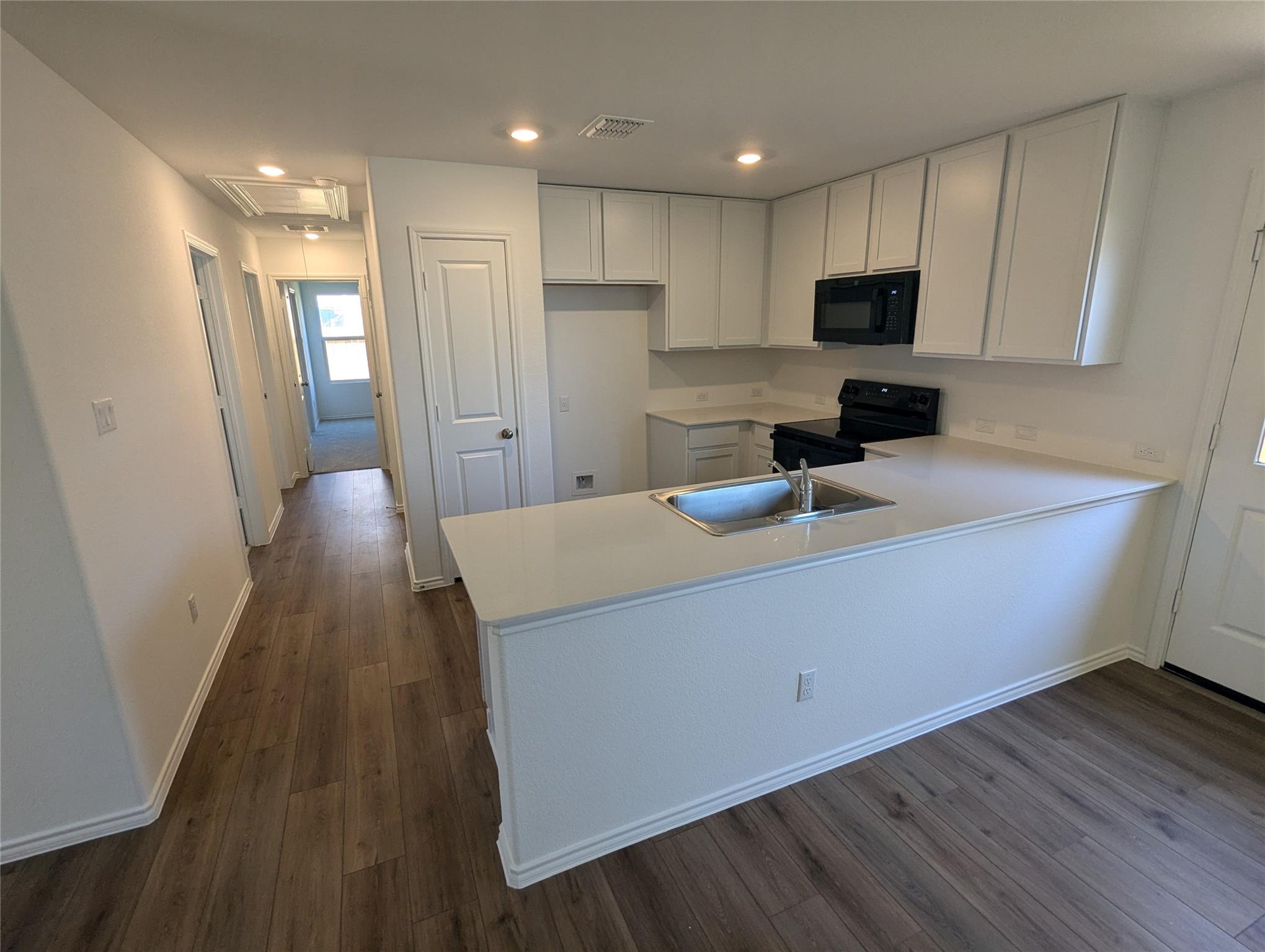 583 Commander Abbott Drive Jarrell TX 76537