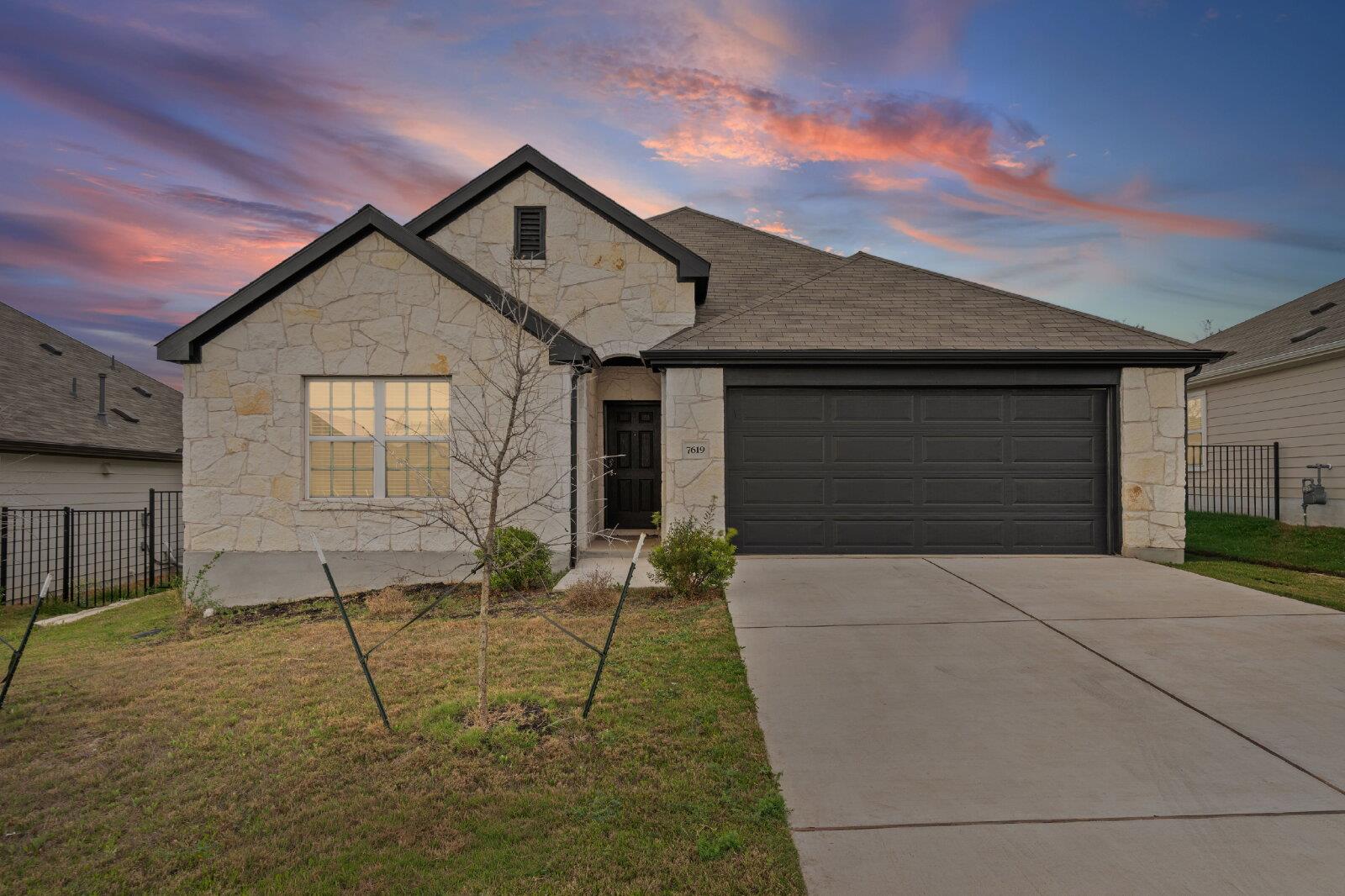 7619 Grenadine Bloom Bend Del Valle TX 78617