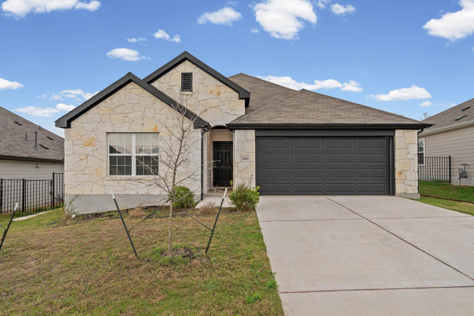7619 Grenadine Bloom Bend Del Valle TX 78617