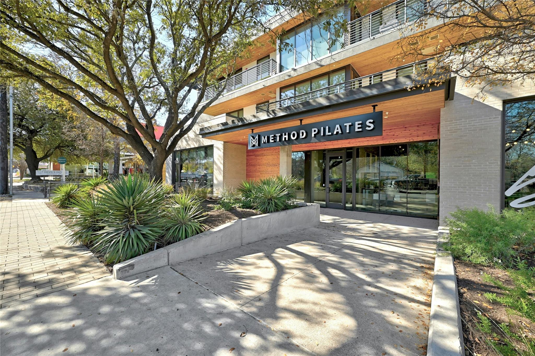 1600 S 1st Street Austin TX 78704
