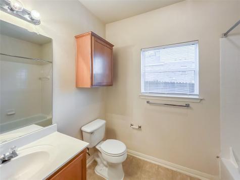 1009 Middle Brook Drive Leander TX 78641