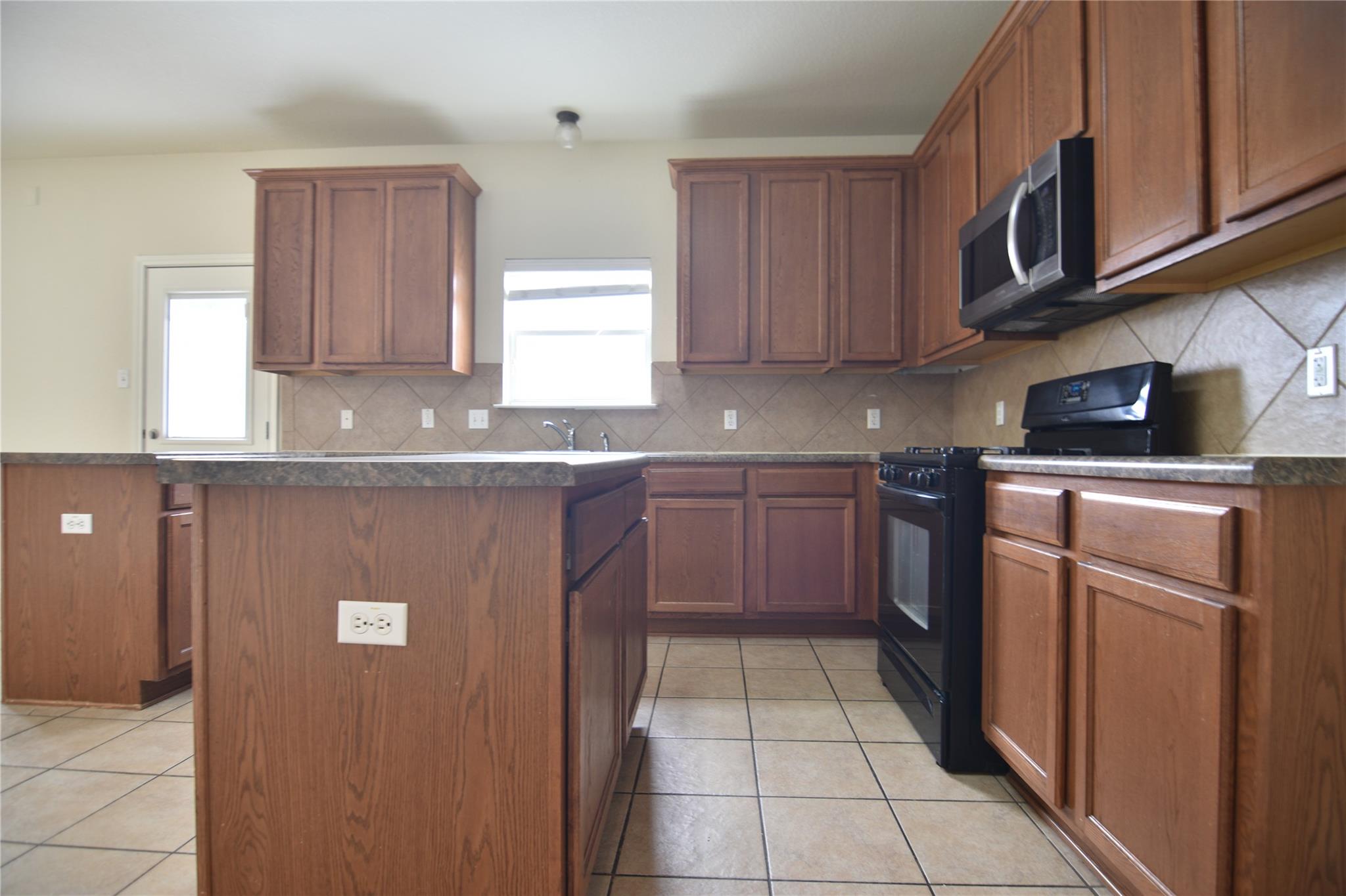 2413 Rachel Court Round Rock TX 78664