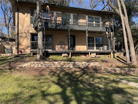 907 Hillyer Street San Marcos TX 78666