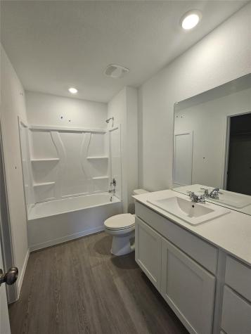 2304 Blizzard Drive Lockhart TX 78644