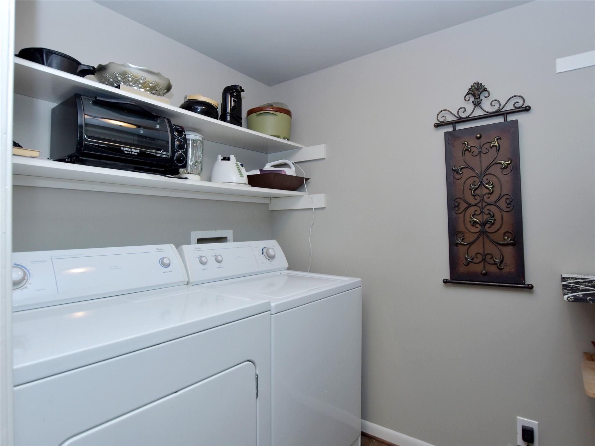 222 Lido Street Lakeway TX 78734